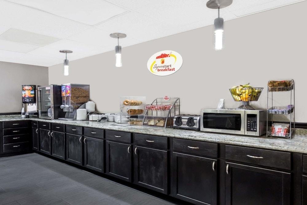 Super 8 By Wyndham Logansport Μοτέλ Εξωτερικό φωτογραφία